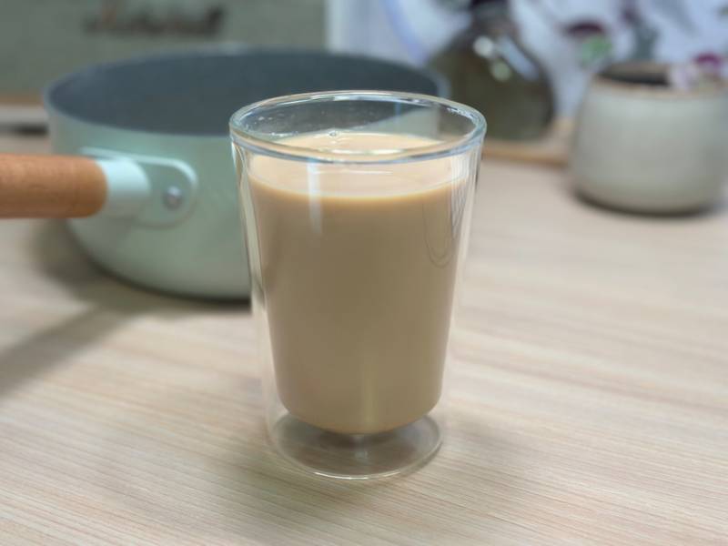 鍋煮奶茶