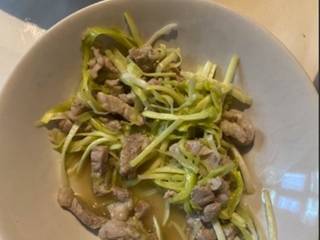韭黃炒豬肉