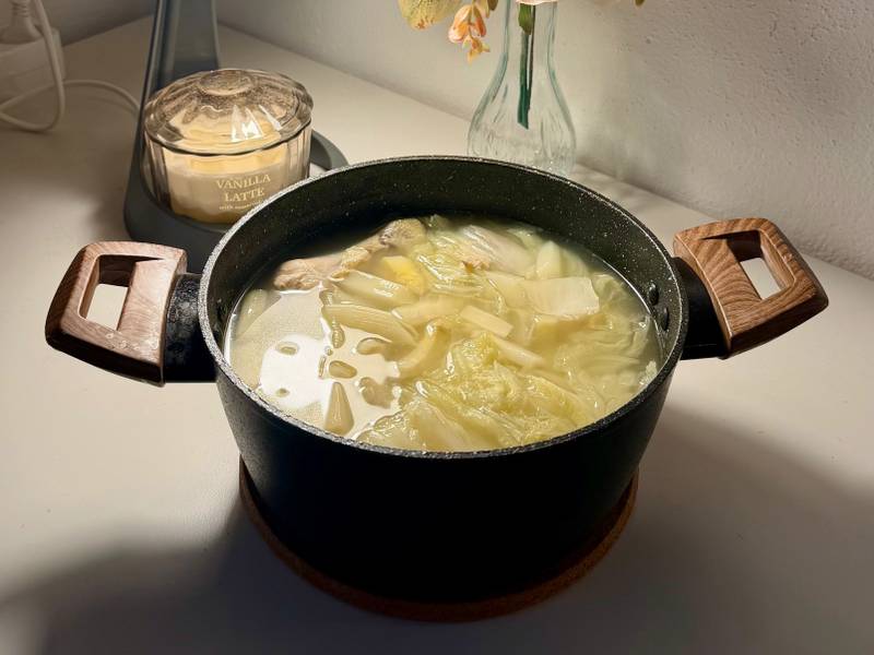 白蘆筍白菜雞湯